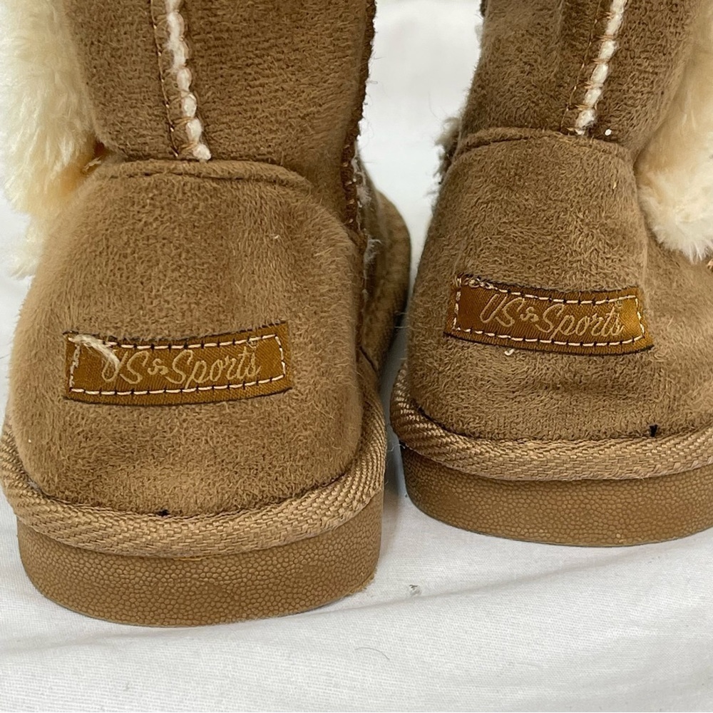 US Sports kids Faux Fur booties Camel Cream Boots Child’s 13 Shoes - Picture 2 of 7